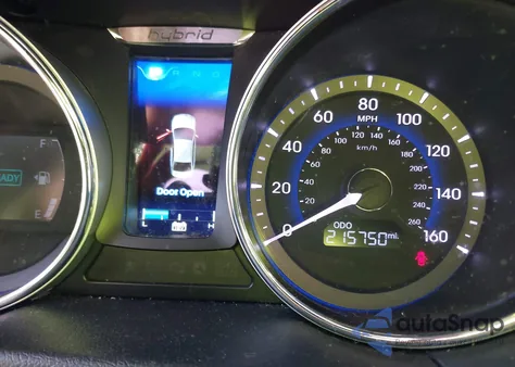 2014 Hyundai Sonata Hybrid Limited z USA, uszkodzony, nr VIN KMHEC4A4XEA104367